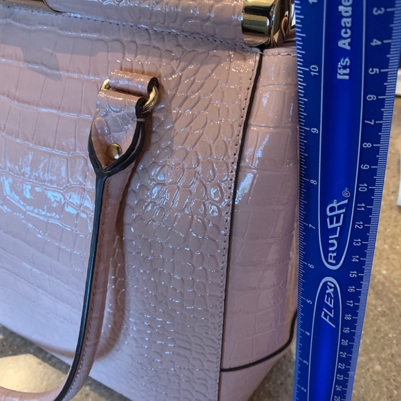 Kate Spade Debuted 2015 Purse - Picture 6 of 8